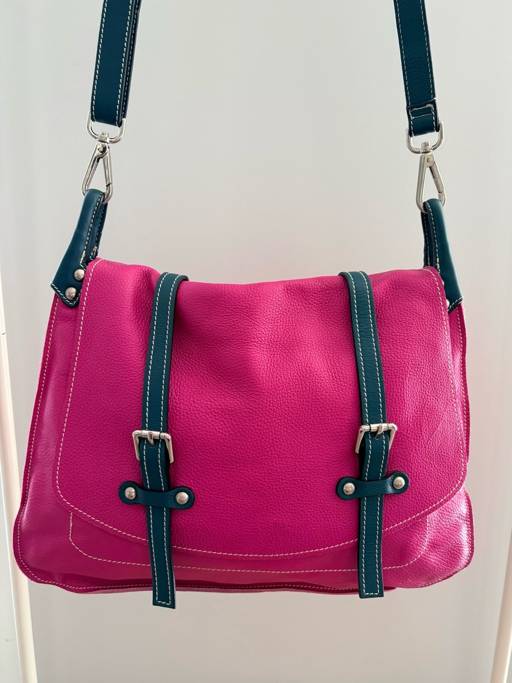 NWOT Luisanna Italian Leather Pink Messenger Bag Crossbody